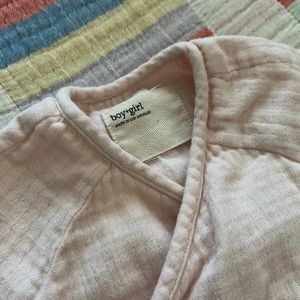 Boy + Girl made in Los Angeles wrap too. Softest top!